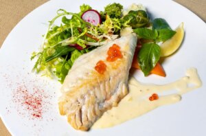 Pesce azzurro: ecco i migliori 5 pesci che fanno bene